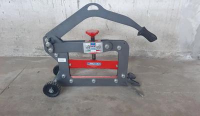 (Lotto n.131) - Trinciablocchi marca MONTOLIT
