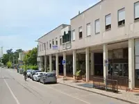 Trattasi di magazzino posto al piano primo sottostrada.