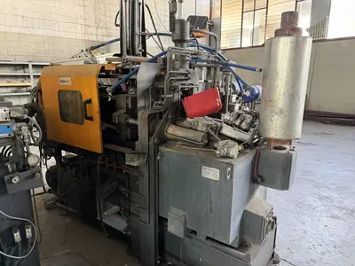 MACCHINA PRESSOFUSIONI MARCA AGRATI MATRICOLA 560/928