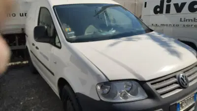 Autocarro Volkswagen Caddy 1.9 TDI 105cv 77kw immatricolato nel febbraio...