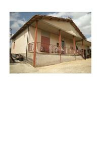Casa per civile abitazione con corte annessa; locale...
