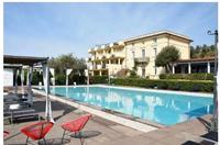 Piena proprietà di compendio immobiliare adibito ad attiv...