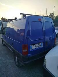 Lotto n. 1: Autocarro FIAT SCUDO targato CY650TW....