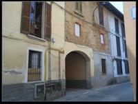 appartamento posto al piano primo(cui si accede tramite...