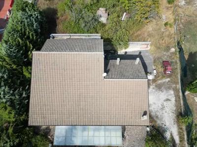 Abitazione (appartamento), costituita da un fabbricato che si sviluppa su tre livelli, ubicata in Campobasso alla Contrada Colli snc, piano S1 - T – 1, composta da 9,5 vani.