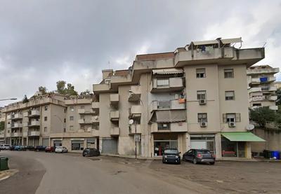Appartamento a Caltanissetta, Via Gabriele Amico Valenti...