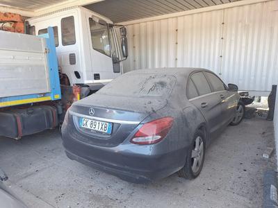 Autovettura MercedesPer visionare la documentazione disponibile, si invitano le parti interessate a visitare la pagina dell'asta sul portale www.industrialdiscount.it - codice asta 9635