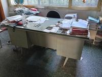 Mobili vari da ufficio, computer, macchinari vari e...