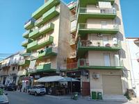 appartamento per civile abitazione ubicato in...