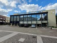Cessione unitaria del complesso immobiliare denominato...