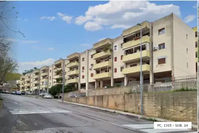Appartamento al piano terzo (Pc. 1315 – Sub. 14) a Messina, in Via Torrente...
