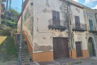 Edificio residenziale a San Cipirello (PA), via Roma...