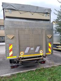 Autocarro Nissan M130 88 4 - vendita telematica sulla...