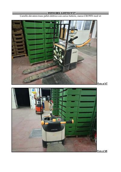 CARRELLO ELEVATORE-TRANS PALLET elettrico con caricabatterie, marca CROWN mod wt (lotto 27 perizia n.2)