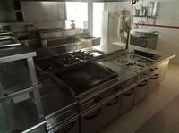 Stock di arredi e attrezzatura da ristorazione/pizzeria