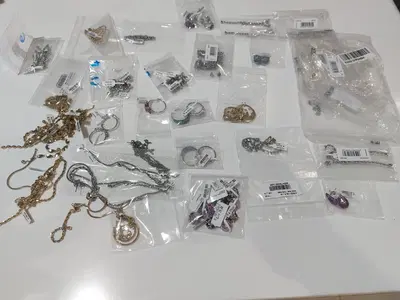 Vendita di beni provenienti dalla Liquidazione Giudiziale n. 21/2025  del Tribunale di Chieti. Per visionare la documentazione disponibile, si invitano le parti interessate a visitare la pagina dell'asta sul portale www.industrialdiscount.it - codice asta 9944