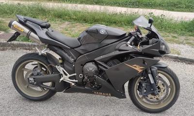 Moto Yamaha R1 - vendita telematica sulla piattaforma...