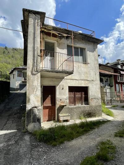 Fabbricato civile ubicato a SAN DAMIANO MACRA (CN) - Via...