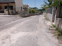 CIVILE ABITAZIONE VILLINO A SCHIERA di testa a Nord/Est...