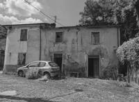 Lotto 17: Fabbricato ad uso residenziale e terreni in...