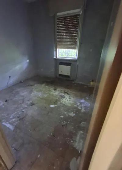 Abitazione e box autorimessa, all’interno di un condominio. 