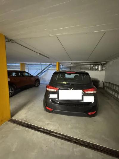 Posto auto coperto, sup. comm. 26 al piano interrato.Condizione per...