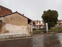 Compendio immobiliare costituito da: 1) un’abitazione di...
