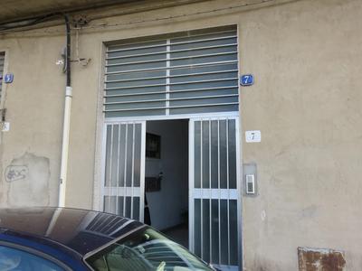 Appartamento sito in Caltagirone, via San Vincenzo De...