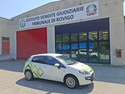 (Lotto n.5) - Autovettura marca FIAT modello PUNTO , immatricolata il 18.08.2011