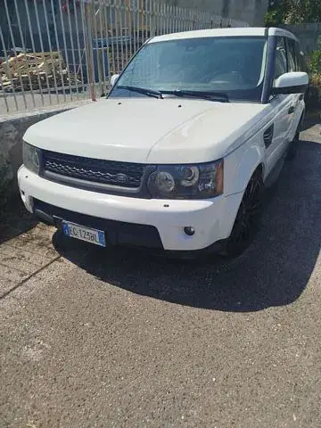 N. 5 autoveicoli meglio descritti in seguito.