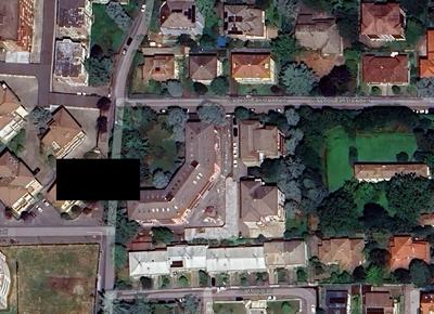 Appartamento uso abitativo posto al piano primo del complesso residenziale denominato “Condominio I Portici” realizzato a metà degli anni settanta del secolo scorso (1975)
