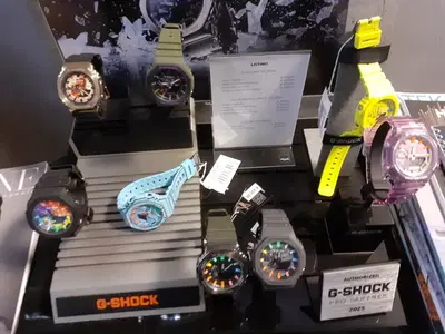 COLLEZIONE DI OTTO OROLOGI MARCA CASIO MOD.G-SHOCK;COLLEZIONE DI OTTO...