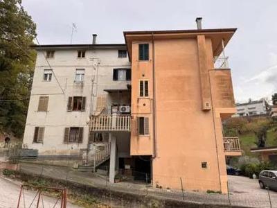 A) Appartamento di civile abitazione sito a MONTAPPONE Via Sole 25.  Abitazione al piano secondo di un fabbricato plurifamiliare residenziale, costituito da due distinte unità abitative (unità A- u...