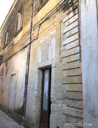 Piena proprietà per la quota di 1000/1000 di...