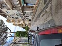 Appartamento al piano rialzato di un edificio d 5 piani...