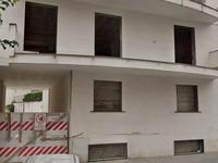 Tre unità immobiliari allo stato grezzo facenti parte di...