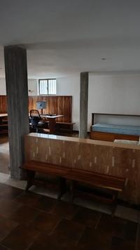 Piena proprietà, quota 1/1 di magazzino al piano interrato.