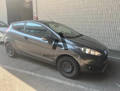 Lotto 3: AUTOCARRO FORD FIESTA