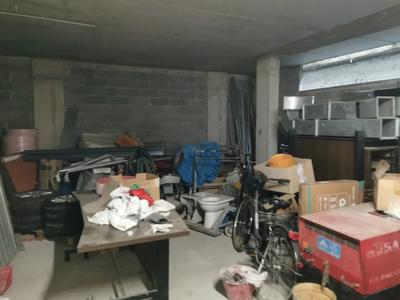 autorimessa al piano interrato composta di un unico ampio locale autorimessa