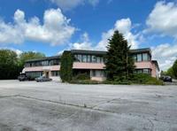 Complesso immobiliare ad uso industriale costituito da...