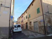 Piena proprietà di appartamento per civile abitazione...