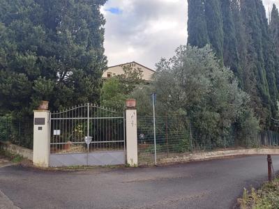 Villa storica a Castiglion Fiorentino (AR), Località Senaia, Via Madonna del Bagno 108
