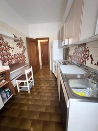 Appartamento di 112,98 mq al 3 piano, composto da...