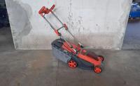 (Lotto n.116) - Tosaerba a batteria marca REDBACK...