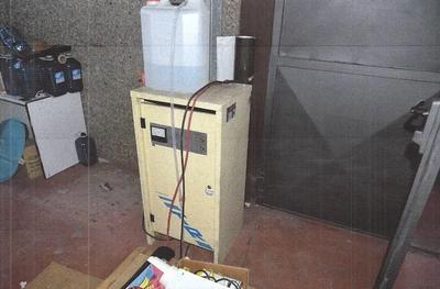 in blocco MEZZI DI SOLLEVAMENTO MERCI, carrello elevatore elettrico...