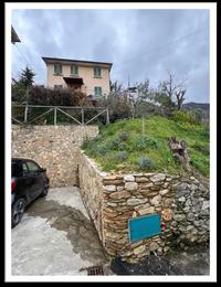Terratetto per civile abitazione e terreno