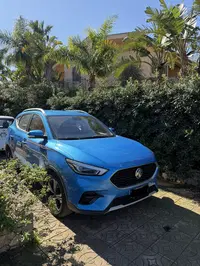 Autovettura, marca MG, modello ZS,colore azzurro,...