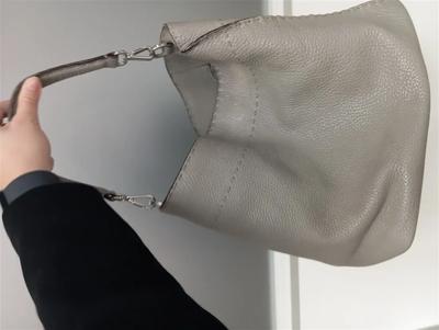 Borsa Fendi Usata e perle nere