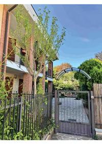 appartamento di188mq. con giardino esclusivo, disposto...