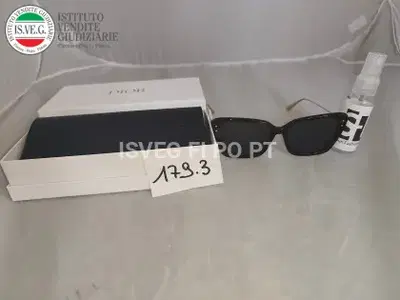 Occhiali da sole - fi - 5528